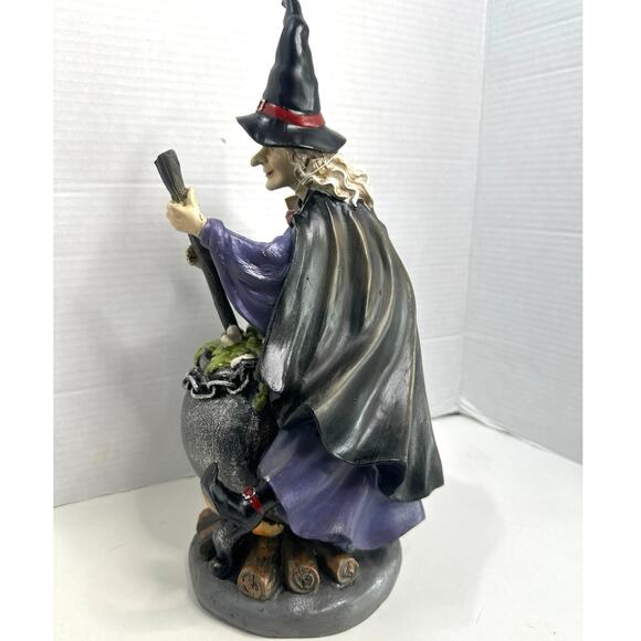 NWT 14” Witch Crafters Halloween Witch Stirring Cauldron Pot, Figurine. - Picture 3 of 8